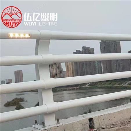 广东桥梁护栏灯生产厂家 户外LED护栏灯 可批发