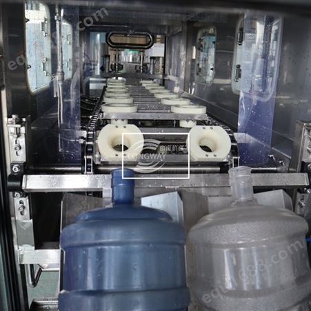 吉林省 四平市 5加仑大桶灌装机  自动桶装水生产线