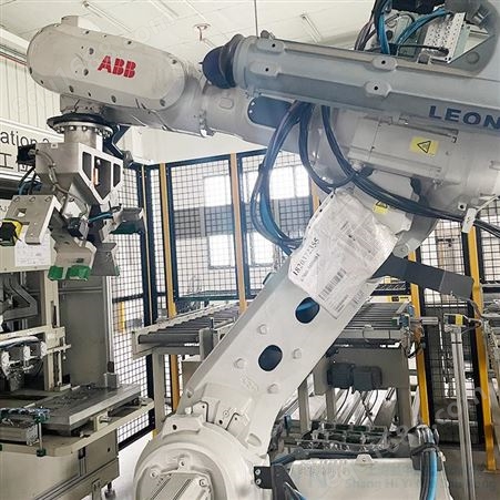 二手ABB机器人回收 二手ABBIRB6700机器人 装配机器人 上下料工业机器人 点焊机器人回收