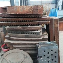 中州加厚双金属复合衬板 破碎机配件 镍硬铸铁衬板厂家直供