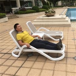 户外泳池躺椅水上乐园专用ABS塑料折叠沙滩躺椅游泳馆沙滩躺椅
