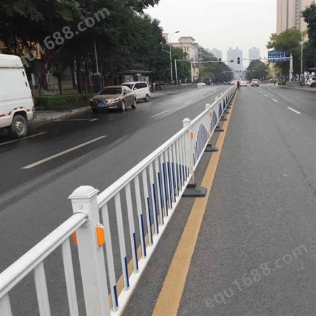 NX-D001-D006马路交通隔离护栏市政道路栏杆人行道路锌钢护栏市政道路护栏价格
