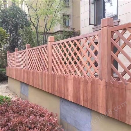 盛唐郑州防腐木栅栏 安全防护围栏护栏木篱笆 碳化护栏围栏